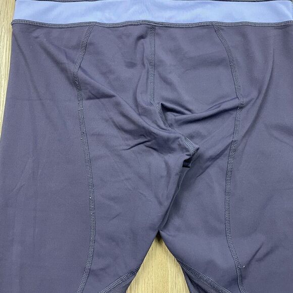 Lululemon Pants Womens 6 Cropped Run Inspire Yoga Athletic Activewear Gym Workou - Picture 5 of 10